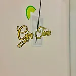 Alojamento de Acomodação e Pequeno-almoço Tonic 3*