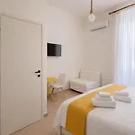 Tonic 3* Nápoles