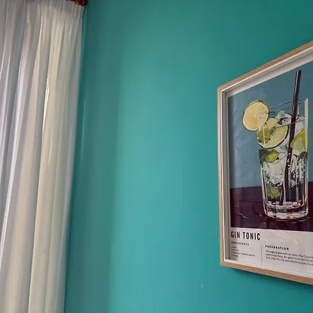 Bed & Breakfast Tonic