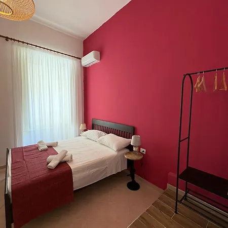 Tonic Oda ve Kahvaltı 3*