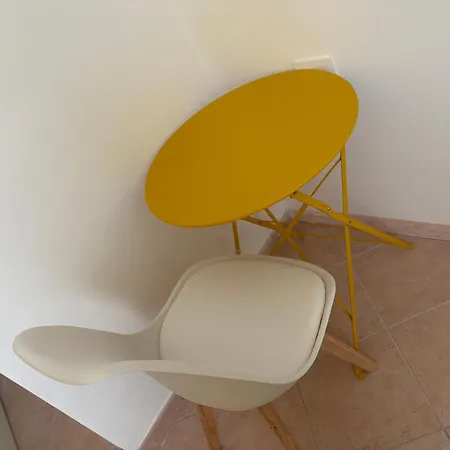 Oda ve Kahvaltı Tonic